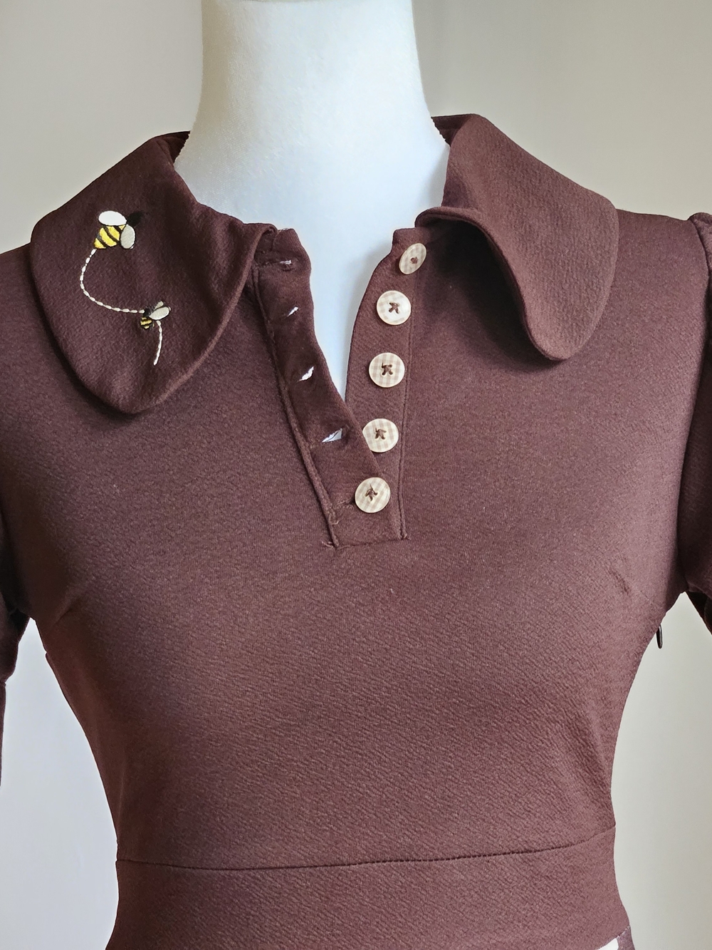 ​Smak Parlour Retro 70s Honeybee Mod Dress Brown Hexagon Honeycomb Flare Small - Picture 3 of 16